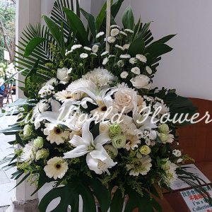 $500 Funeral Flower Design | $500 精選帛事花籃 W9
